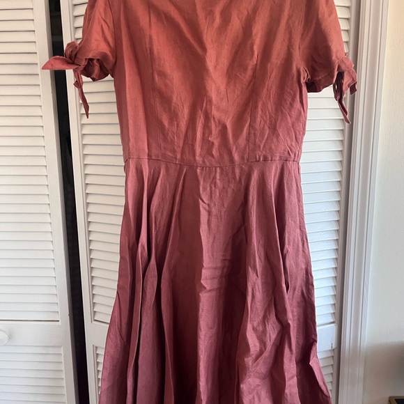 Rust-Colored Button-Front Linen Midi Dress - Picture 3 of 7